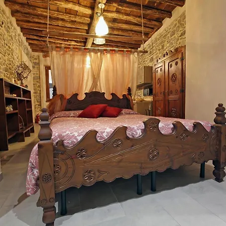 Apartamento Mella -la Corte - At The With Parking *