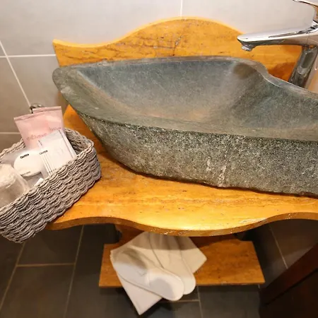 Mella -la Corte - At The With Parking Apartamento *