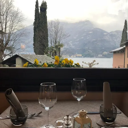 Mella -la Corte - At The With Parking Apartamento Bellagio